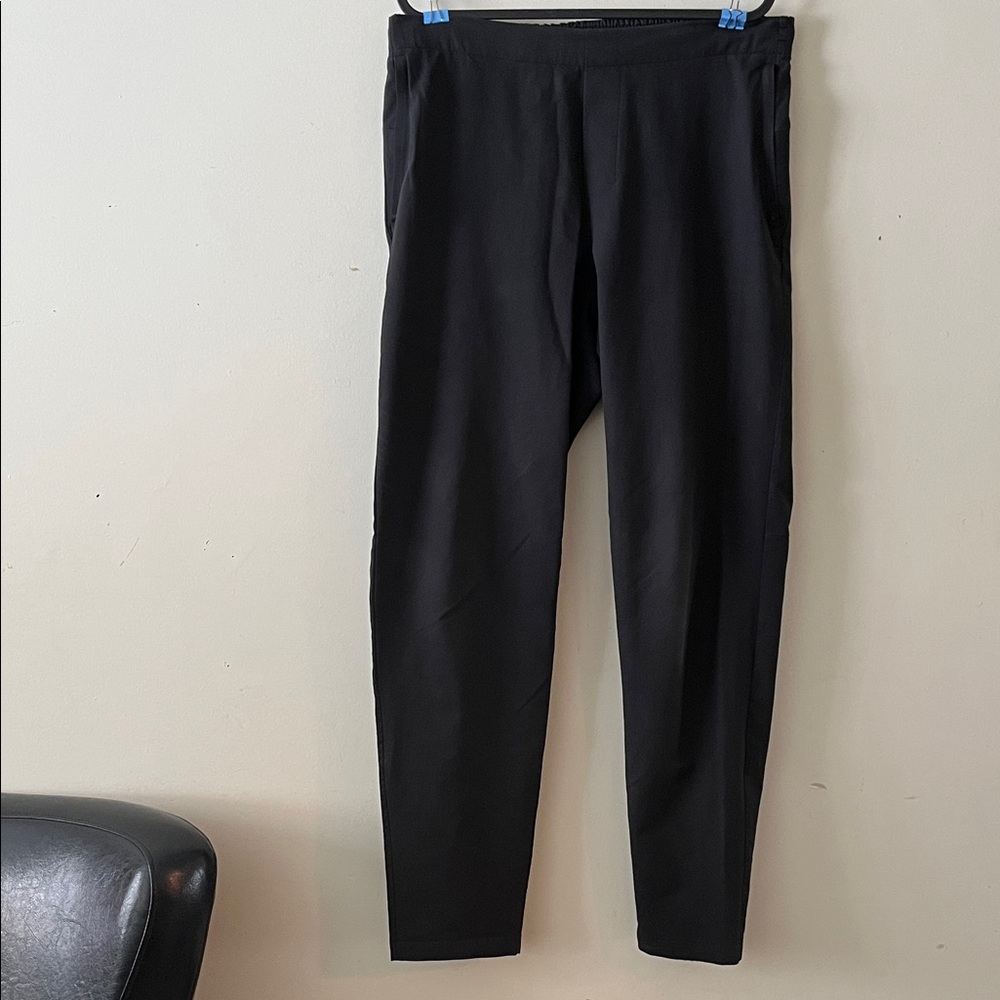 Lululemon Men's Black Pants